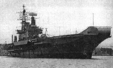 Иллюстрация к книге — Авианосцы, том [pic_189.jpg]