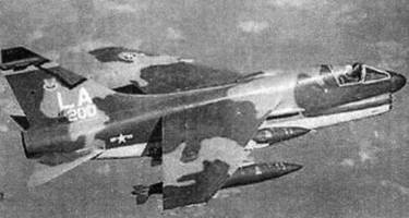 Иллюстрация к книге — Авианосцы, том [pic_208.jpg]