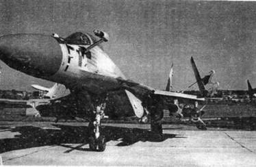 Иллюстрация к книге — Авианосцы, том [pic_210.jpg]