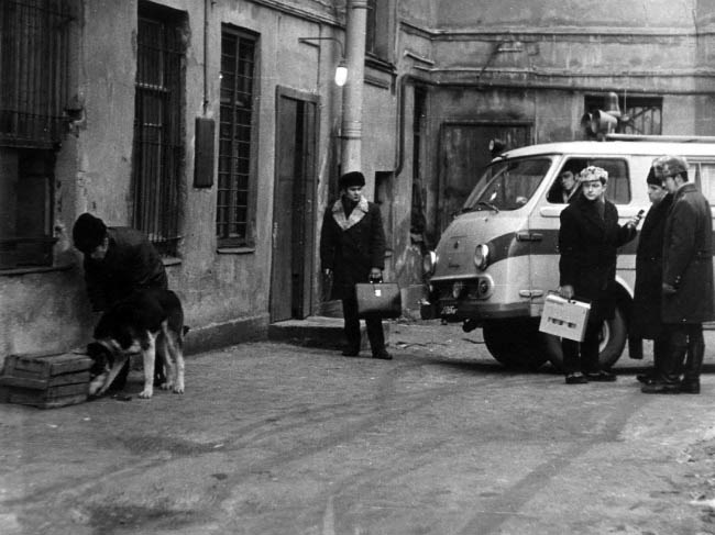 Иллюстрация к книге — Уголовный розыск. Петроград - Ленинград - Петербург [img_id054.jpg]