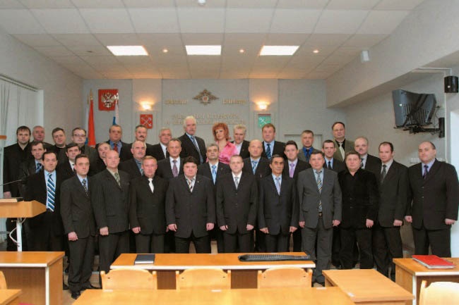 Иллюстрация к книге — Уголовный розыск. Петроград - Ленинград - Петербург [img_id074.jpg]