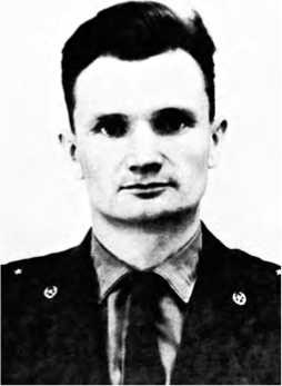 Иллюстрация к книге — Советско-китайские войны. Пограничники против маоистов Уцененный товар (№1) [i_019.jpg]