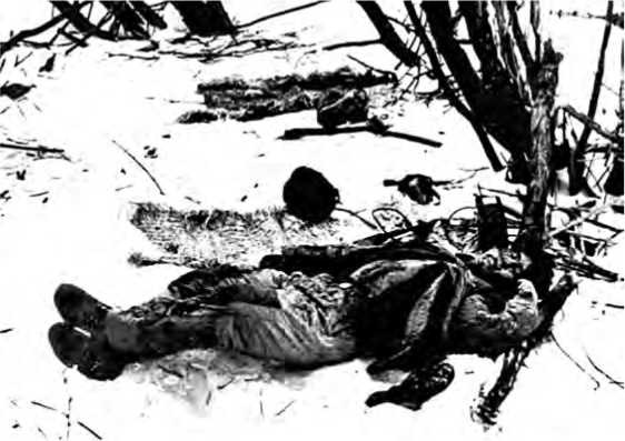 Иллюстрация к книге — Советско-китайские войны. Пограничники против маоистов Уцененный товар (№1) [i_029.jpg]