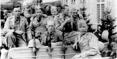 Иллюстрация к книге — Дивизия "Герман Геринг" [i_009.jpg]