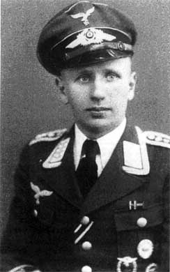 Иллюстрация к книге — Дивизия "Герман Геринг" [i_022.jpg]