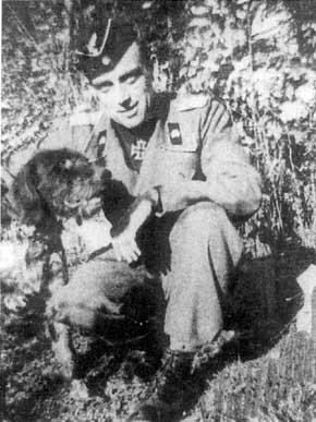 Иллюстрация к книге — Дивизия "Герман Геринг" [i_047.jpg]