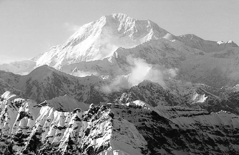 Иллюстрация к книге — Фредерик Кук на вершине континента. Возвращаем Мак-Кинли великому американцу [i_045.jpg]