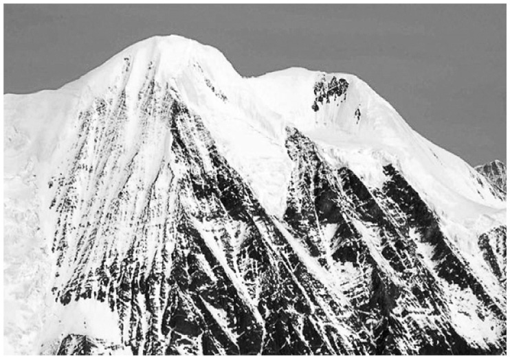 Иллюстрация к книге — Фредерик Кук на вершине континента. Возвращаем Мак-Кинли великому американцу [i_079.jpg]