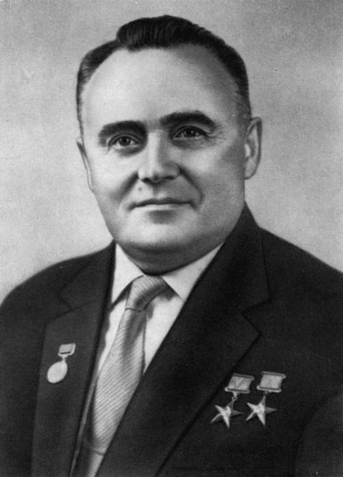 Иллюстрация к книге — Путь к звездам. Из истории советской космонавтики [i_003.jpg]