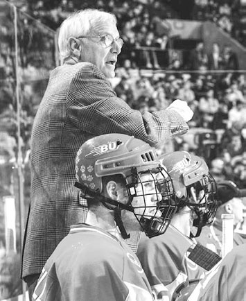 Иллюстрация к книге — Библия хоккейного тренера. Тактика и стратегия от 16 хоккейных топ-тренеров США [i_011.jpg]