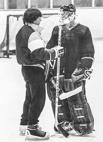 Иллюстрация к книге — Библия хоккейного тренера. Тактика и стратегия от 16 хоккейных топ-тренеров США [i_024.jpg]