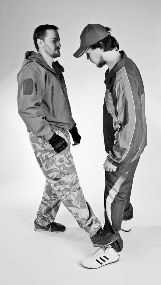 Иллюстрация к книге — Самозащита без оружия. Как победить в драке на улице, не владея боевыми искусствами [i_065.jpg]