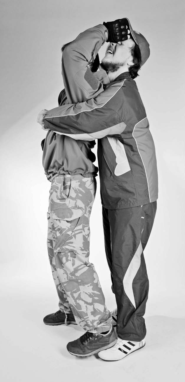 Иллюстрация к книге — Самозащита без оружия. Как победить в драке на улице, не владея боевыми искусствами [i_107.jpg]