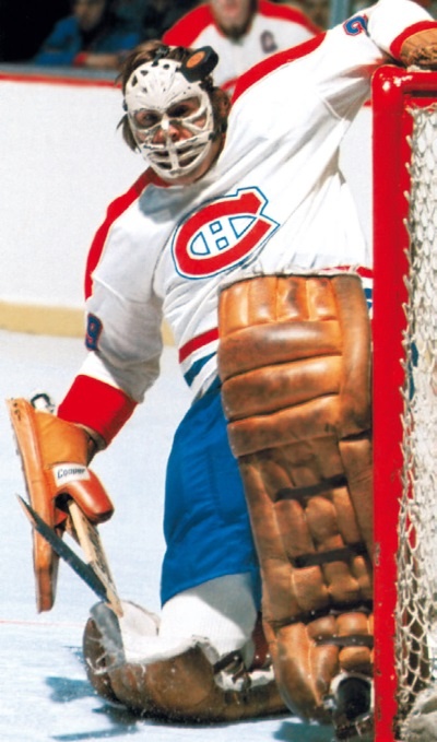 Иллюстрация к книге — Стенка на стенку. Хоккейное противостояние Канада-Россия [i_039.jpg]