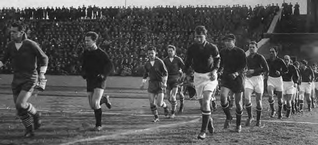 Иллюстрация к книге — Мяч, пробитый им, и теперь летит над землей. Древо памяти Валентина Бубукина [_18.jpg]