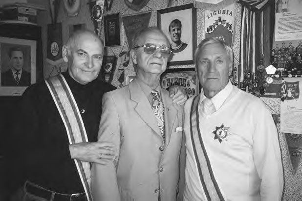 Иллюстрация к книге — Мяч, пробитый им, и теперь летит над землей. Древо памяти Валентина Бубукина [_46.jpg]