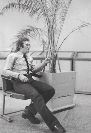 Иллюстрация к книге — Наутилус Помпилиус. Мы вошли в эту воду однажды [i_070.jpg]