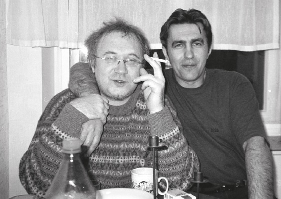 Иллюстрация к книге — Наутилус Помпилиус. Мы вошли в эту воду однажды [i_092.jpg]