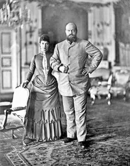 Иллюстрация к книге — Быть императрицей. Повседневная жизнь на троне [i_019.jpg]