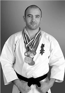 Иллюстрация к книге — Энциклопедия каратэ. История и философия, теория и практика, педагогические принципы и методики обучения [_135_fmt.jpg]