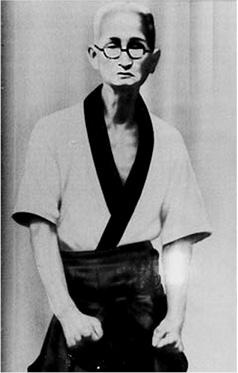 Иллюстрация к книге — Энциклопедия каратэ. История и философия, теория и практика, педагогические принципы и методики обучения [_95_fmt.jpg]