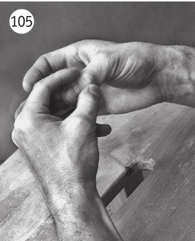 Иллюстрация к книге — 5 минут изометрических упражнений для тех, кто не отрывает попы от стула [autogen_ebook_id131.jpg]