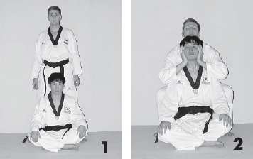 Иллюстрация к книге — Выживают сильнейшие. Физическая подготовка в практике боевых искусств и единоборств [i_135.jpg]