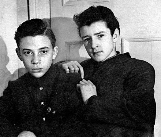 Иллюстрация к книге — Но кто мы и откуда [i_012.jpg]