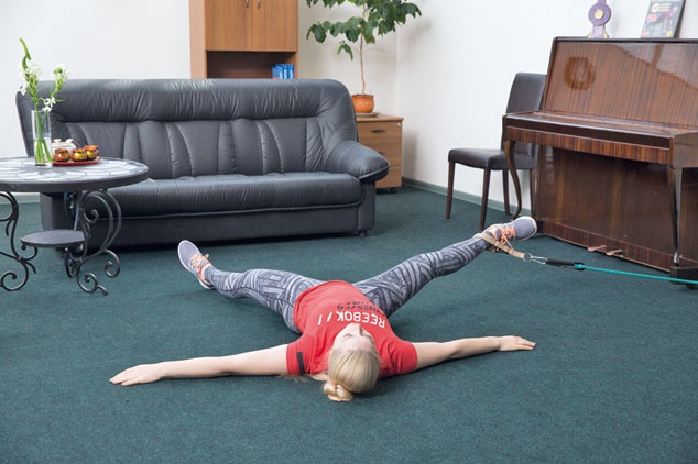 Иллюстрация к книге — Домашние уроки здоровья. Гимнастика без тренажеров [i_059.jpg]