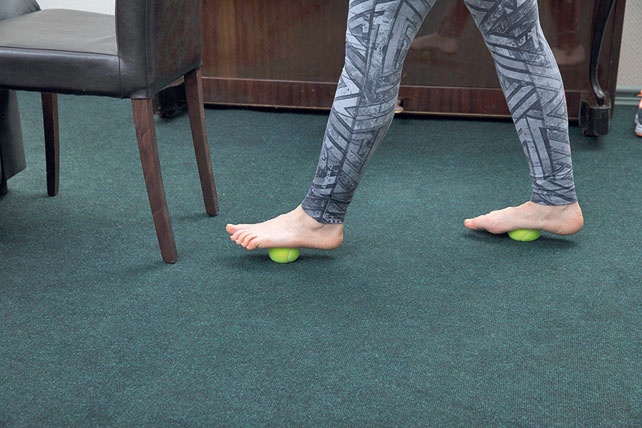 Иллюстрация к книге — Домашние уроки здоровья. Гимнастика без тренажеров [i_086.jpg]