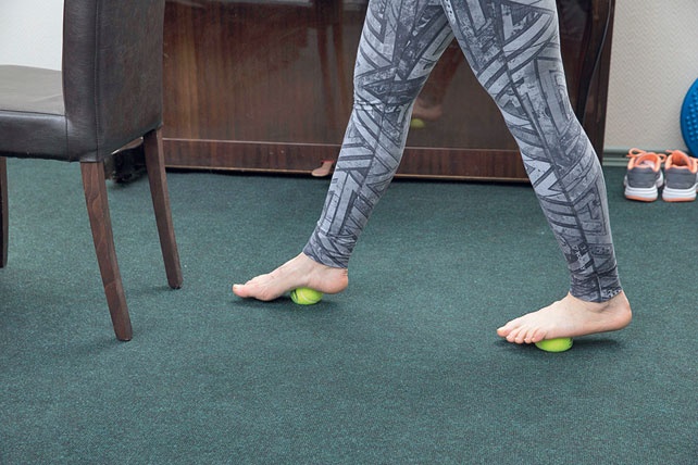 Иллюстрация к книге — Домашние уроки здоровья. Гимнастика без тренажеров [i_087.jpg]