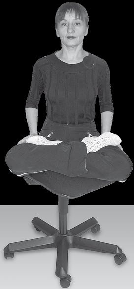 Иллюстрация к книге — Йога для офисных работников. Целебные комплексы от "сидячих болезней" [i_059.jpg]