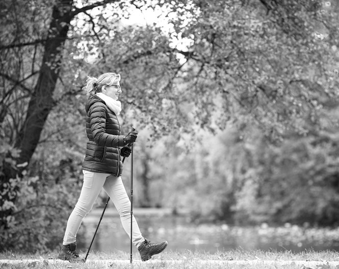 Иллюстрация к книге — Лечение скандинавской ходьбой. Оздоровительные практики [i_038.jpg]