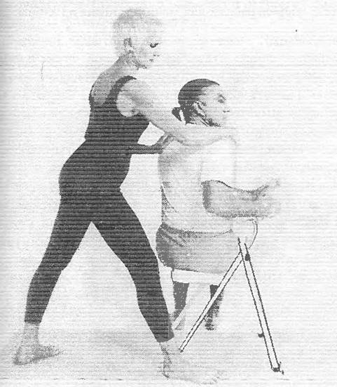 Иллюстрация к книге — Новая йога для тех, кому за 50: обратите вспять процессы старения. Руководство по йоге для людей среднего и старшего возраста [image21.jpg]