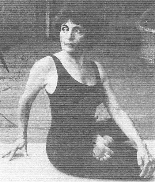 Иллюстрация к книге — Новая йога для тех, кому за 50: обратите вспять процессы старения. Руководство по йоге для людей среднего и старшего возраста [image88.jpg]