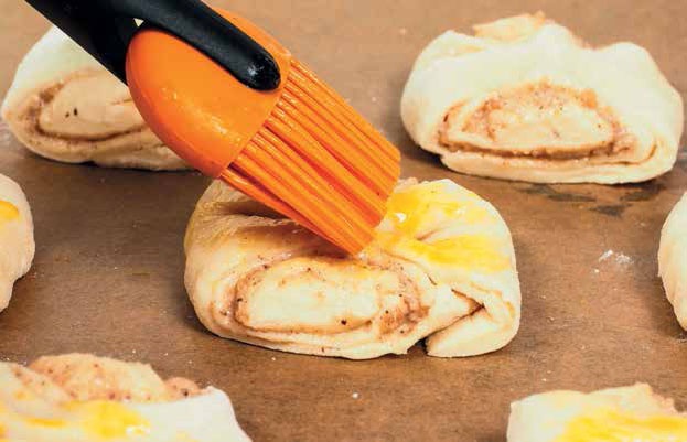 Иллюстрация к книге — Кулинарная энциклопедия. Том 18. Л-М (Логанова ягода – Малосольные огурцы) [_45.jpg]