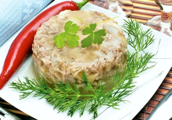 Иллюстрация к книге — 365 рецептов вкусной русской кухни [i_013.jpg]