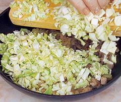 Иллюстрация к книге — Кулинарная коллекция. Шаг за шагом [desserts_01_3.jpg]