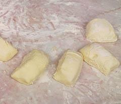 Иллюстрация к книге — Кулинарная коллекция. Шаг за шагом [desserts_07_3.jpg]