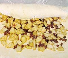 Иллюстрация к книге — Кулинарная коллекция. Шаг за шагом [desserts_09_4.jpg]