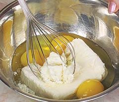 Иллюстрация к книге — Кулинарная коллекция. Шаг за шагом [desserts_11_1.jpg]