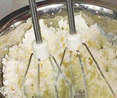 Иллюстрация к книге — Кулинарная коллекция. Шаг за шагом [desserts_12_1.jpg]