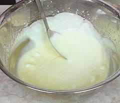 Иллюстрация к книге — Кулинарная коллекция. Шаг за шагом [desserts_14_3.jpg]