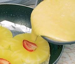 Иллюстрация к книге — Кулинарная коллекция. Шаг за шагом [desserts_25_4.jpg]