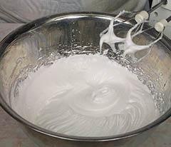 Иллюстрация к книге — Кулинарная коллекция. Шаг за шагом [desserts_37_1.jpg]