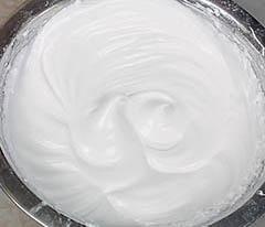 Иллюстрация к книге — Кулинарная коллекция. Шаг за шагом [desserts_38_3.jpg]