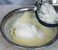 Иллюстрация к книге — Кулинарная коллекция. Шаг за шагом [desserts_39_3.jpg]