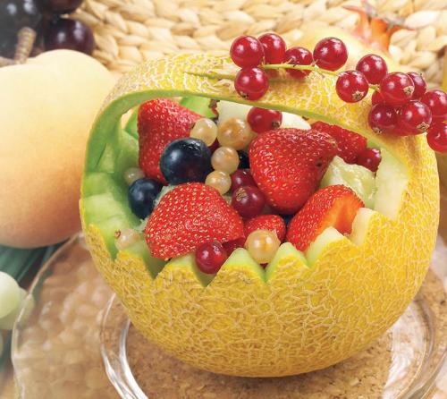 Иллюстрация к книге — Кулинарная коллекция. Шаг за шагом [desserts_43.jpg]