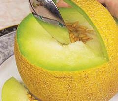 Иллюстрация к книге — Кулинарная коллекция. Шаг за шагом [desserts_43_2.jpg]