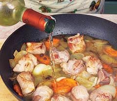 Иллюстрация к книге — Кулинарная коллекция. Шаг за шагом [hot_14_4.jpg]